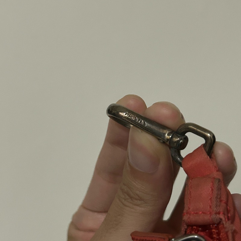 PRADA 水餃包 化妝包 （明顯使用痕跡）-4