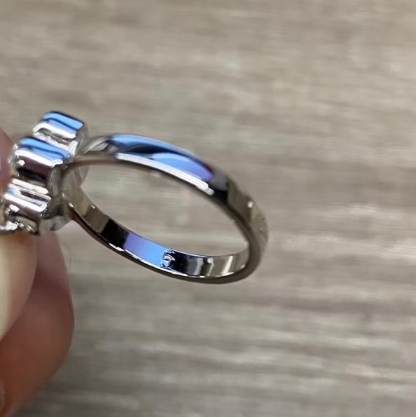 Dior 小花字母戒指 美規戒圍5號-2