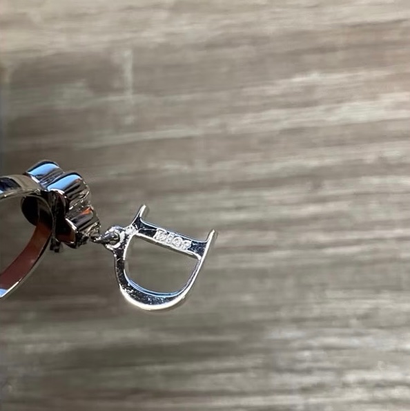 Dior 小花字母戒指 美規戒圍5號-3