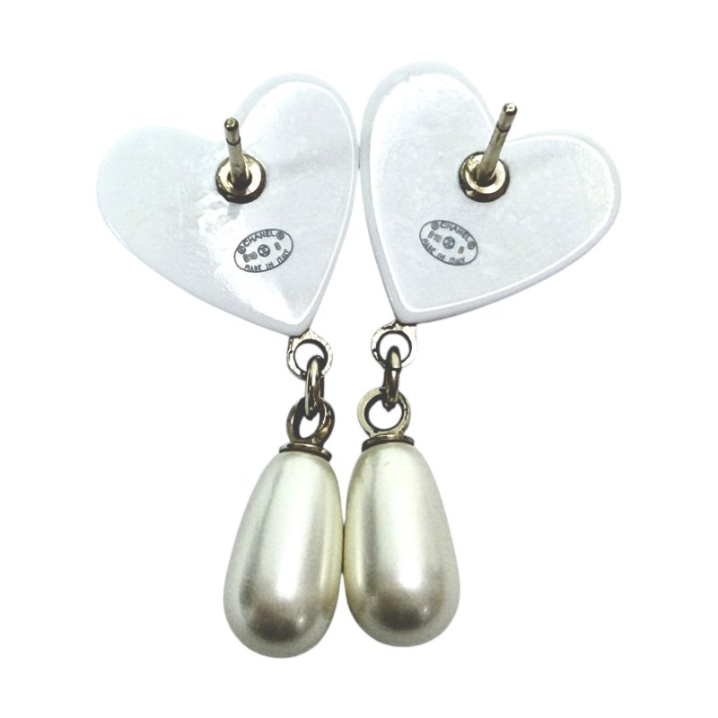 CHANEL CC 愛心 垂吊珍珠 耳環-6