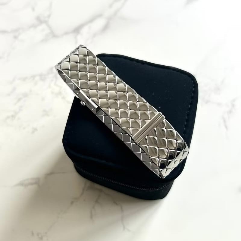 【LA LUNE】絕版古董錶 Chanel Metalaase 黑銀色中古手錶 石英錶 女裝腕錶-3