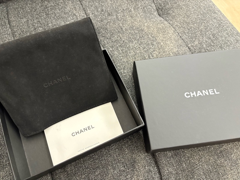 香奈兒經典三折短夾荔枝皮銀扣-2