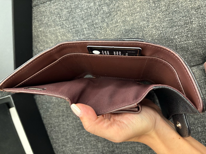 香奈兒經典三折短夾荔枝皮銀扣-9