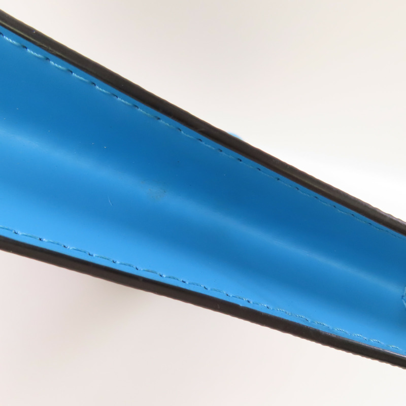 LOUIS VUITTON Monogram Pochette Voyage MM金扣手拿包-15