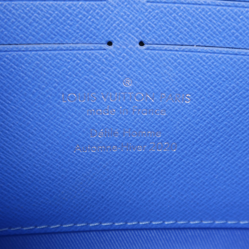 LOUIS VUITTON Monogram Clouds Soft Trunk Wallet銀扣肩背袋-5