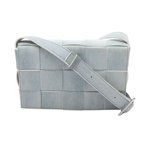 BOTTEGA VENETA Cassette Maxi Intrecciato 斜背單肩包 牛仔藍 二手