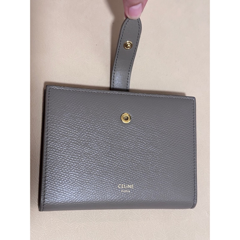 Celine 大象灰中夾8.9成新 只有一個磨損點 其它都很新-2