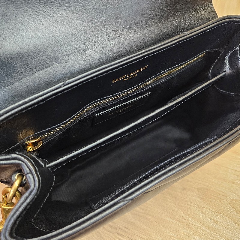 [熱門好物推推🥰] YSL 黑金釦LouLouToy斜背包-14