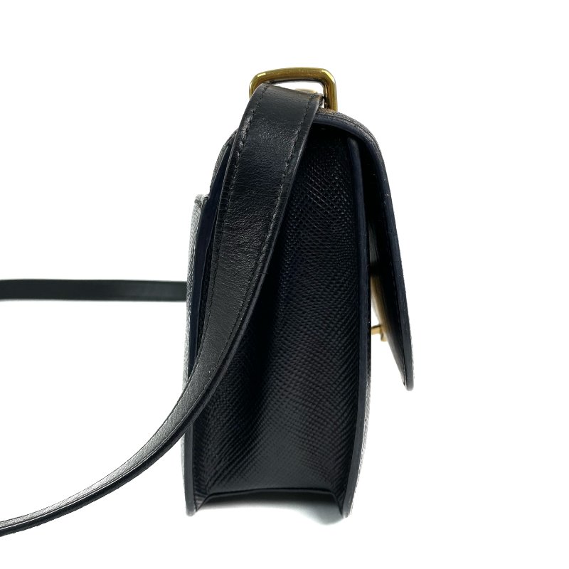 △ Prada 普拉達 Black Saffiano Leather Single Flap Shoulder Bag 1BD320 黑色十字紋皮革肩背袋 - 257018985-4