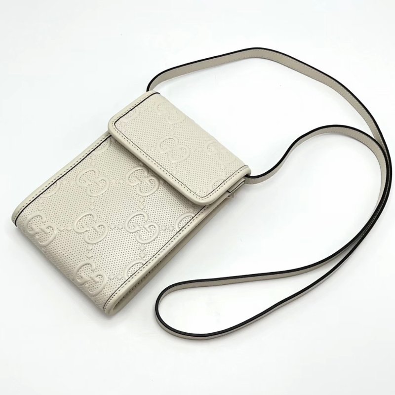 GUCCI白色雙G logo斜背手機包 12*15*3.5 99新配件盒子塵袋-4