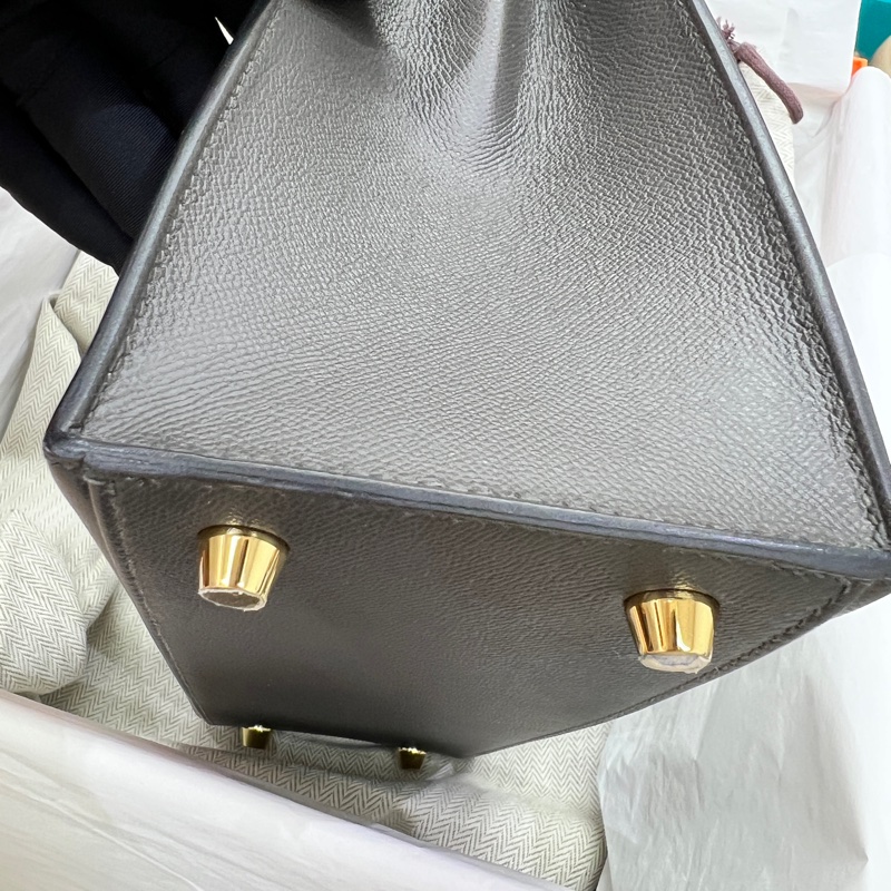未使用品Hermes Kelly 25 石墨灰 金扣 Madame皮 Z刻 大全套-7