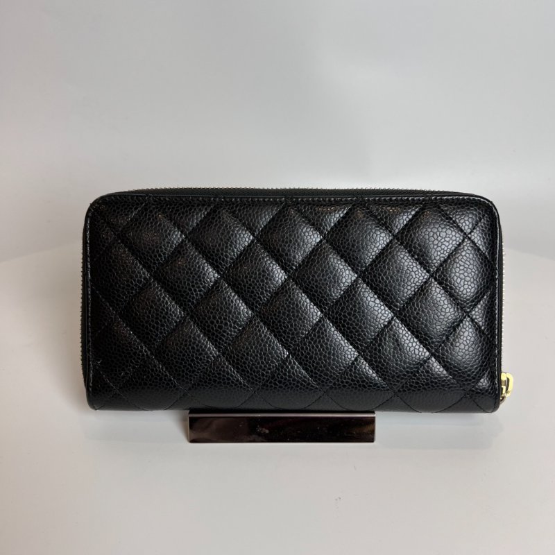 CHANEL 荔枝皮ㄇ拉長夾黑金26開-1