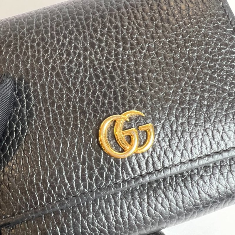 GUCCI 598587 黑牛皮拚老花翻蓋短夾-7