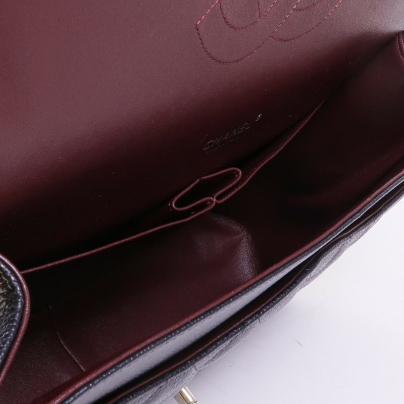 CHANEL 牛皮皮革Maxi Classic鏈帶肩背袋-11