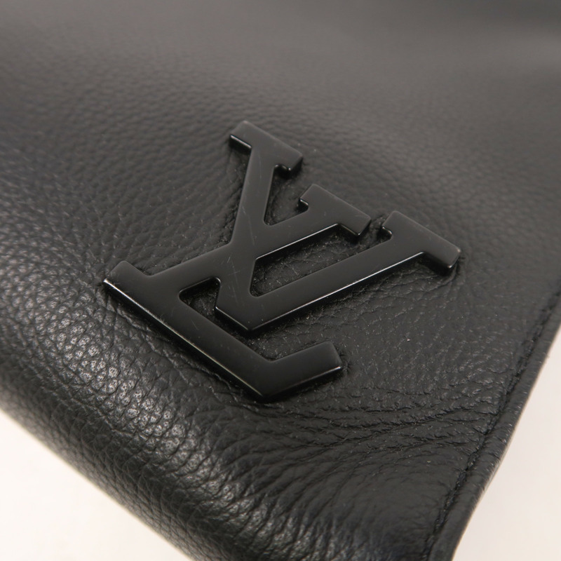 LOUIS VUITTON Aerogram Messenger Voyage斜挎包-7