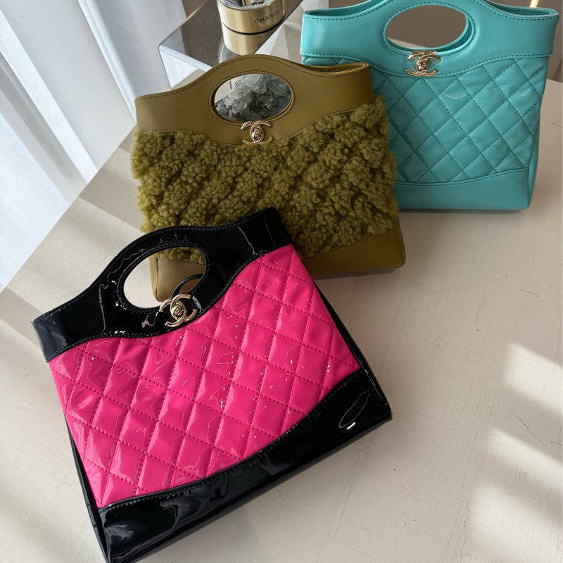 CHANEL 31 Mini黑配桃紅手袋 芯片款-0