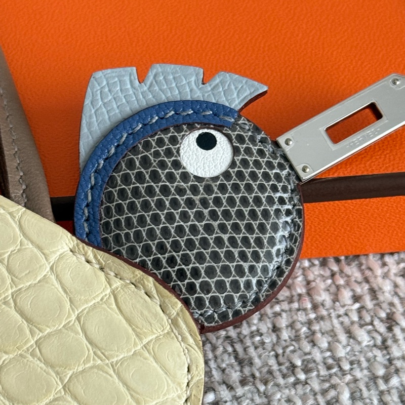 Hermes 鱷魚拼蜥蜴皮 Birdy Charm 小鳥掛飾-5