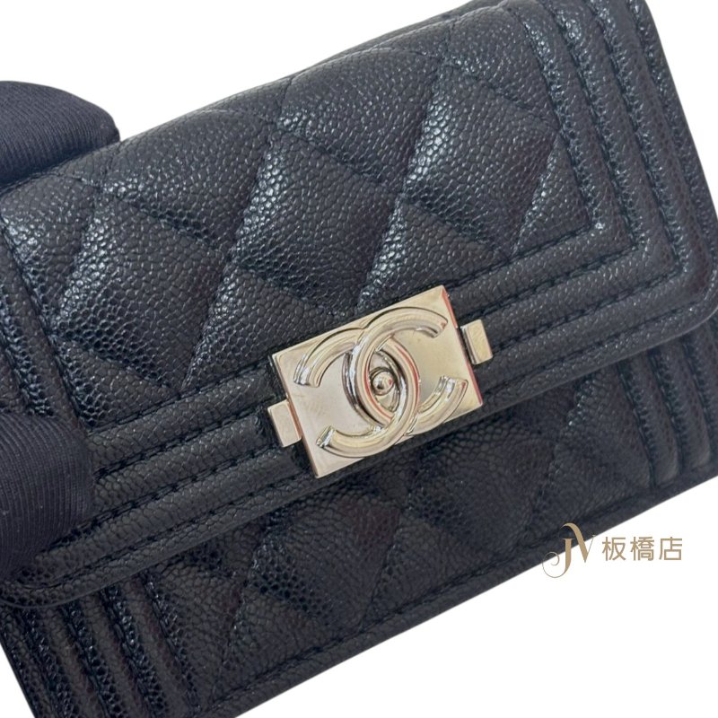 CHANEL 黑銀荔枝皮BOY三折零錢短夾-6