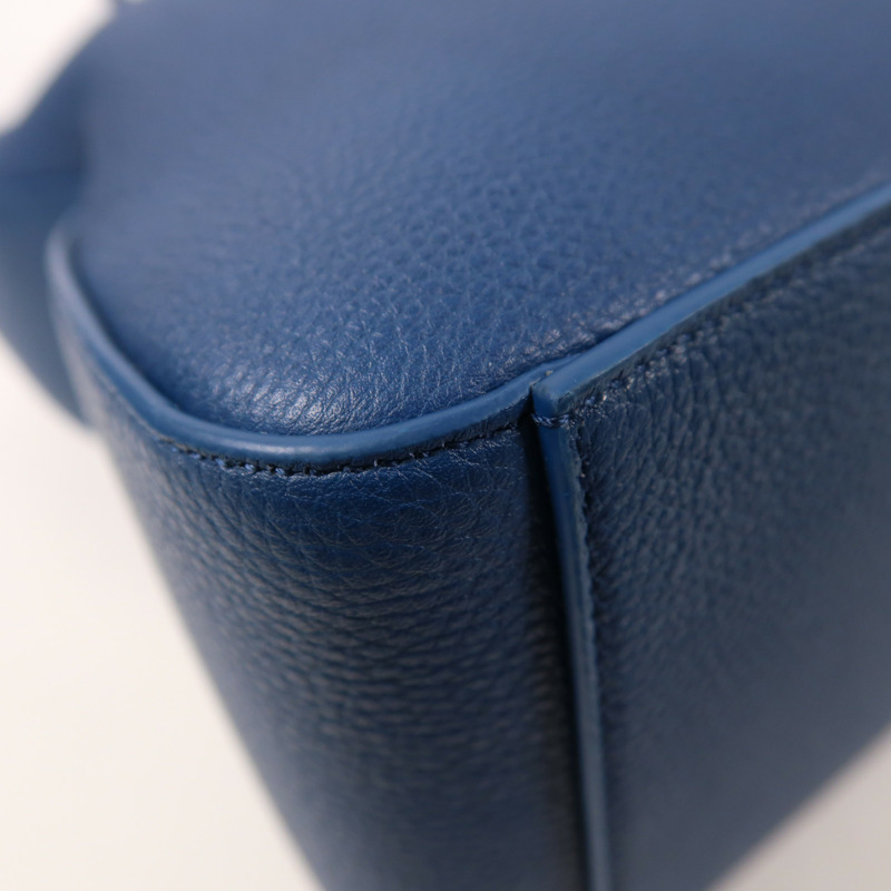 Salvatore Ferragamo 牛皮皮革Star Shaped Tote Bag銀扣手挽袋-12