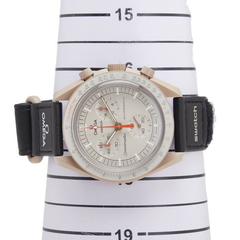 OMEGA x Swatch MoonSwatch 木星任務腕錶 SO33C100 石英機芯 米色錶盤 陶瓷 尼龍 男士-7