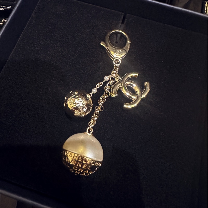 Chanel香奈兒25VIC中秋節禮物珍珠球掛件-4
