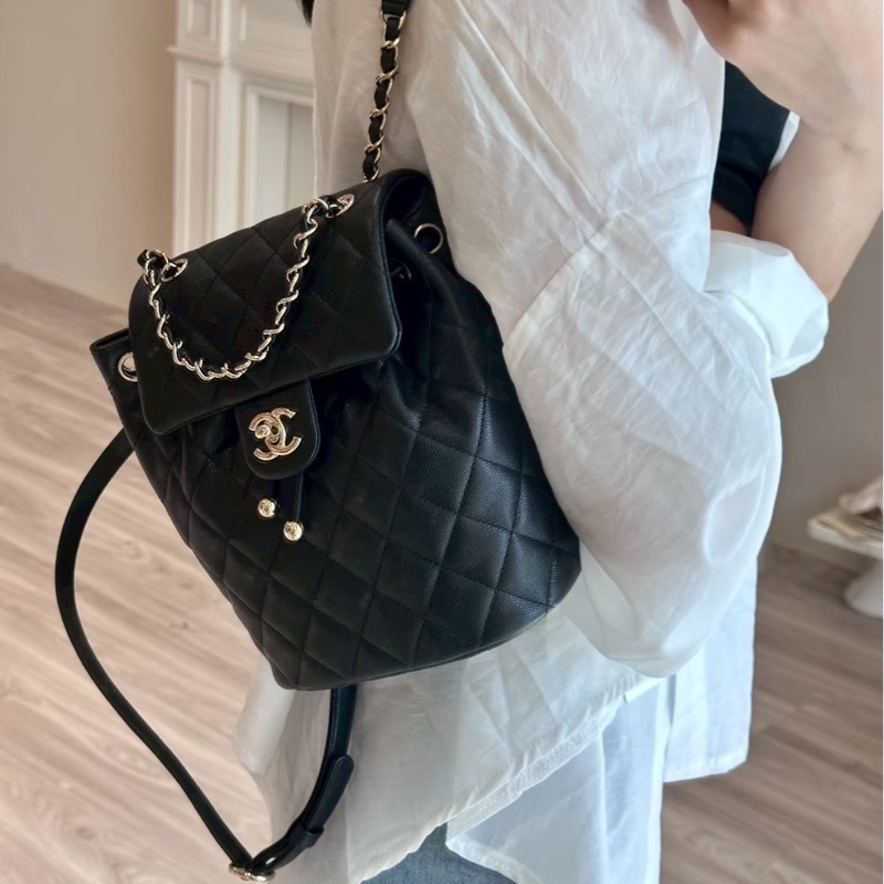 CHANEL 黑色薩爾茲堡雙肩包 全配-10