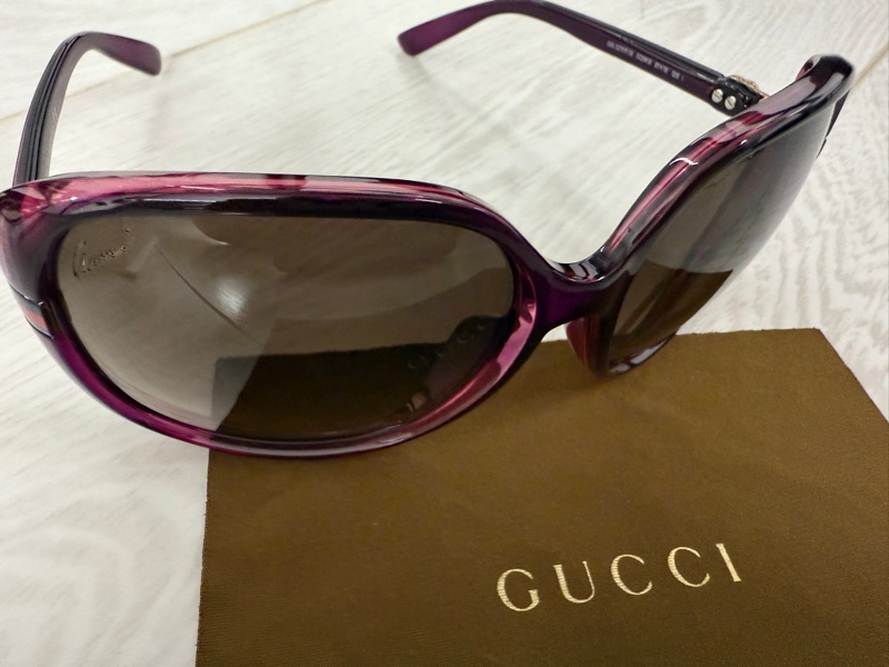 Gucci 經典條紋Logo太陽眼鏡大框漸層黑褐色-4