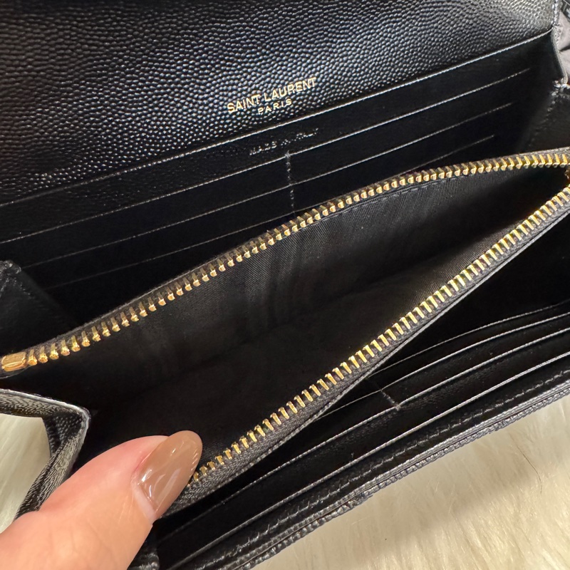 YSL 黑金魚子醬信封長夾 全新閒置-7