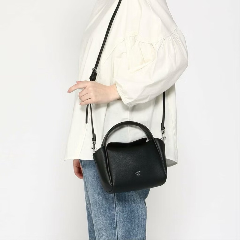 CK Calvin Klein Jeans TMALL TINA BAG 黑色手提包 單肩包 斜背包-5