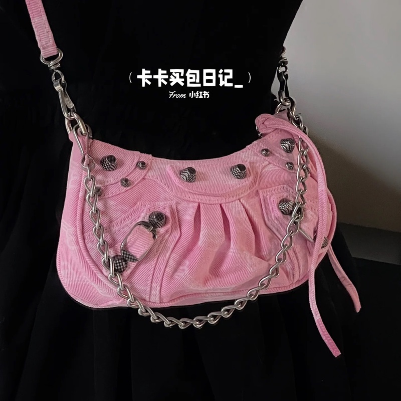 🈶️購證❤️ #balenciaga #巴黎世家 粉色 #牛仔 #機車包 #月亮包-3