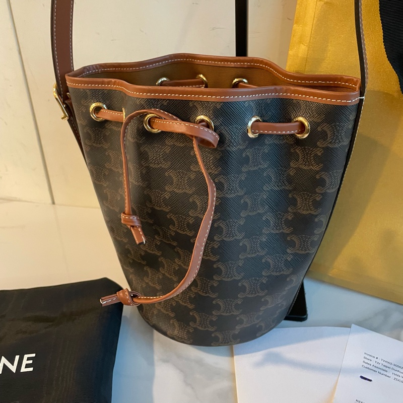 🈶️購證❤️ celine #棕花 #水桶包 #mini #新款-3