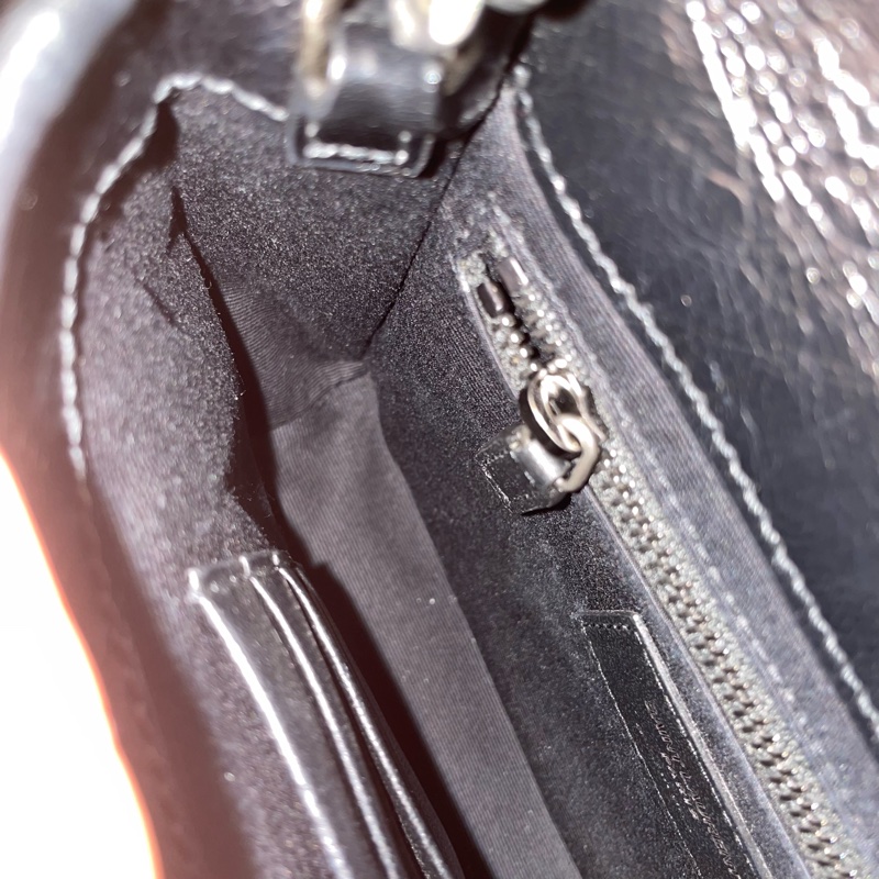 全配❤️ ysl #黑銀 #niki #chain #woc-13