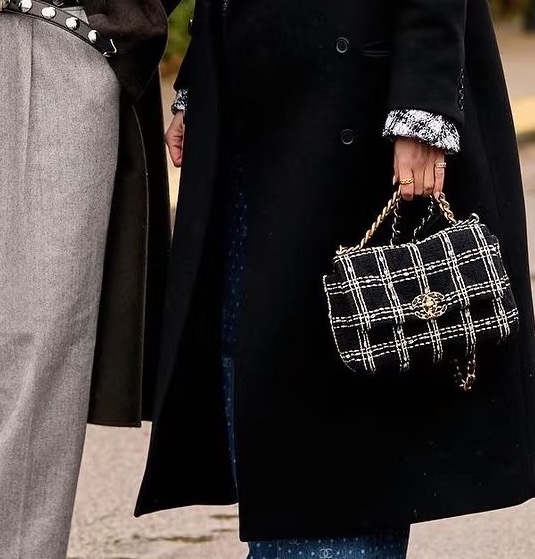 閒置全配芯片款🌟#chanel #黑金 #毛呢 #19bag #小號-2