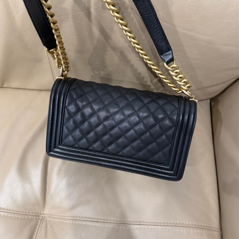 全新閒置全配❤️ 香奈兒 #黑金 #荔枝皮 #boy25 #中號-15