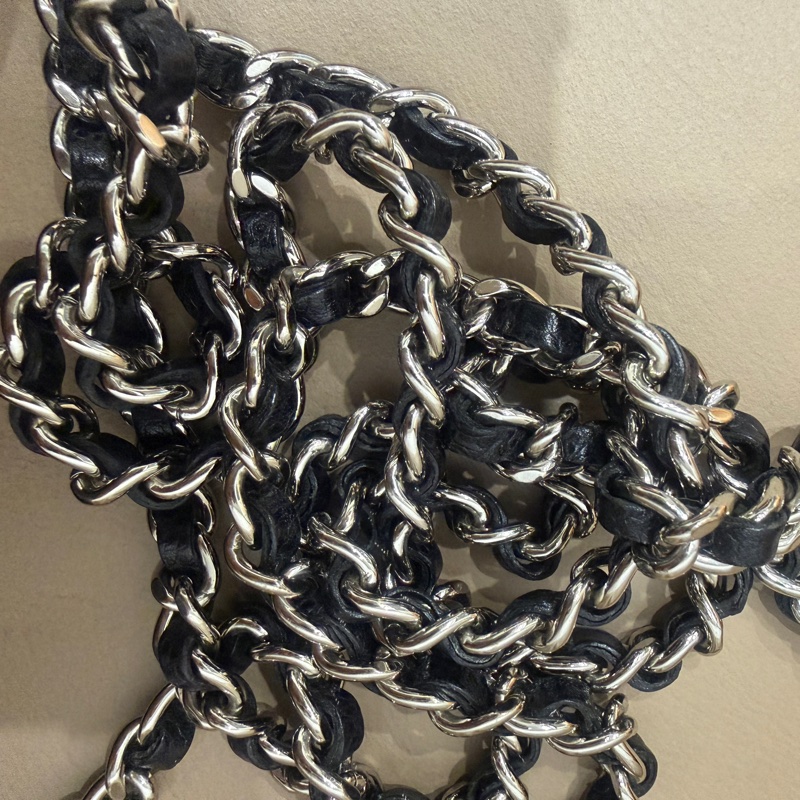 全配❤️ 香奈兒 #黑銀 #荔枝皮 #woc #chanel-84