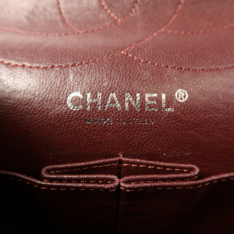 CHANEL 牛皮皮革2.55 Jumbo銀扣鏈帶肩背袋-9