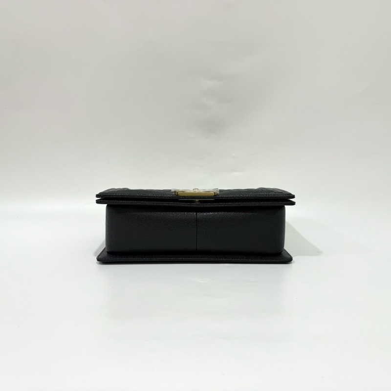 CHANEL黑色荔枝皮金釦BOY25/A67086-5