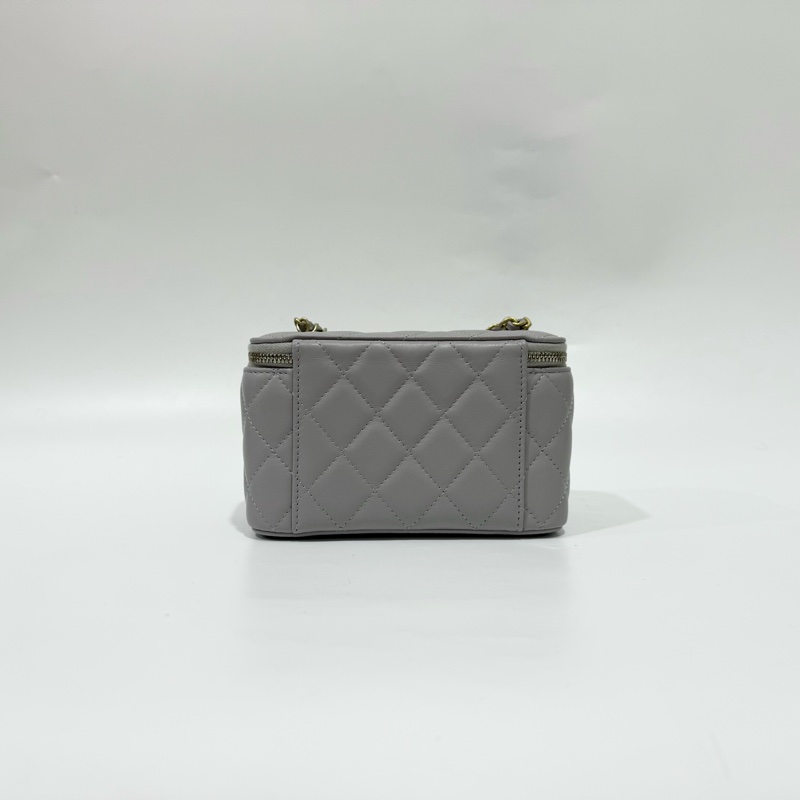 CHANEL灰色羊皮金球調節扣長盒子AP2303-1