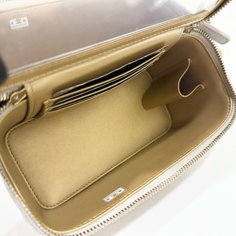 CHANEL灰色羊皮金球調節扣長盒子AP2303-9