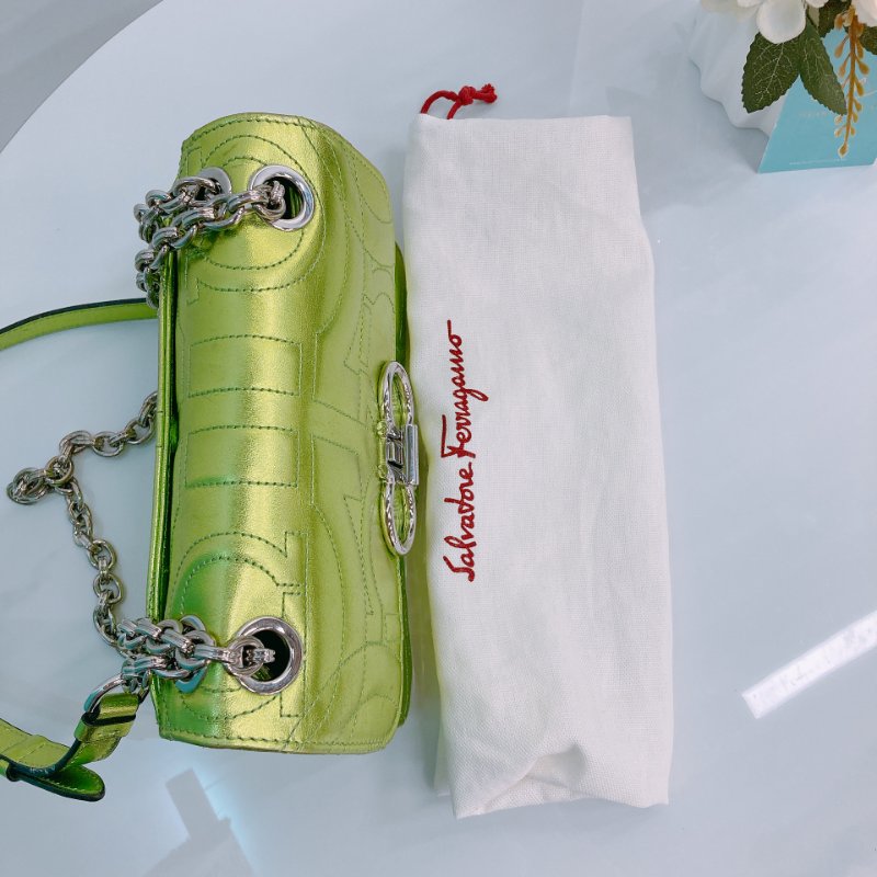 MS0336 菲拉格慕 翻蓋 青檸色 走線 Ferragamo Gancini Flap Lime x PHW-16