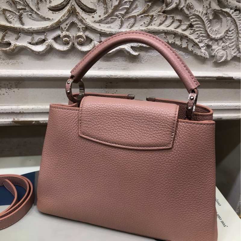 LV 限量铆钉capucines 手提斜挎包 17年-4