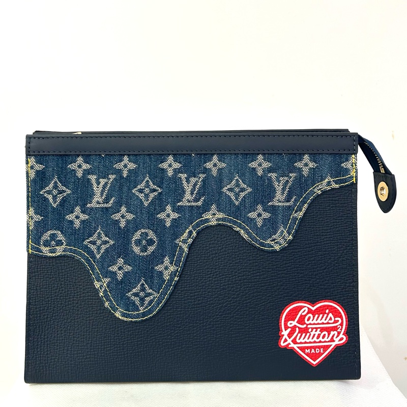 LV x NIGO藍牛皮拼牛仔布手拿包-0