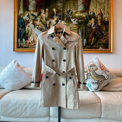 ❤️BURBERRY 經典款風衣