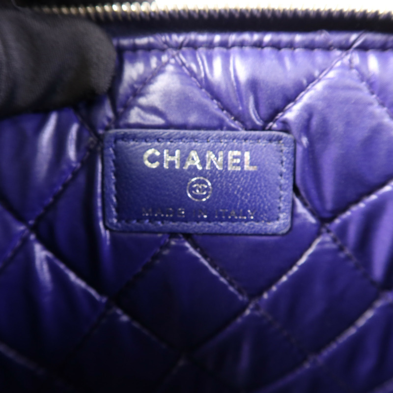 CHANEL 羊皮皮革Pouch銀扣小袋-5