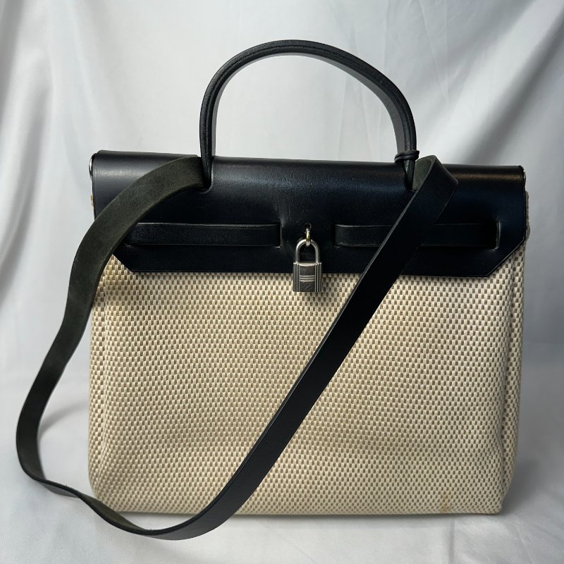 現貨Hermes herbag31黑白熊貓配色-2