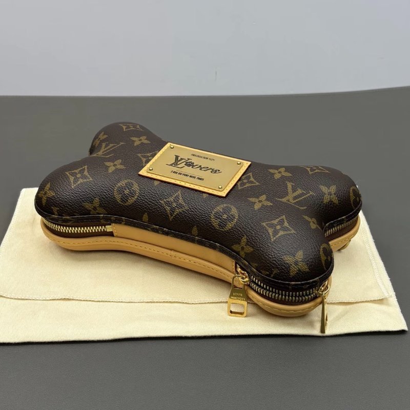 LV bone棕色金扣肩背斜背骨頭包芯片款24*14*6 全新閒置配件塵袋吊牌-2