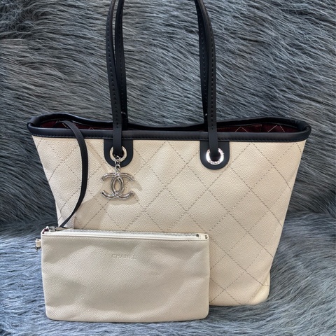 CHANEL TOTE 黑邊奶茶色荔枝皮 縫線菱格 購物包托特包子母包化妝包 BOOKTOTE