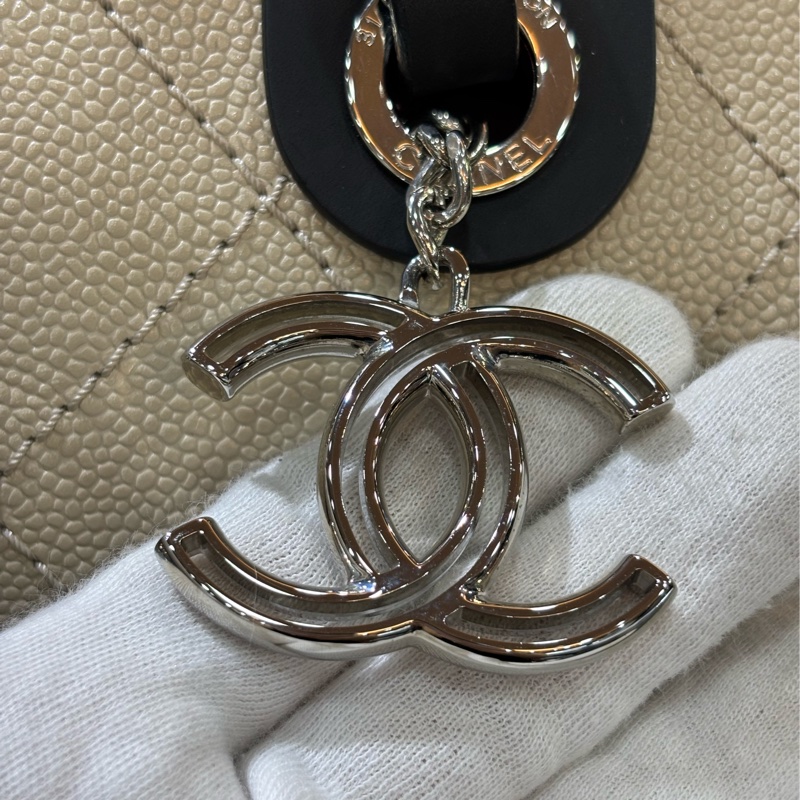 CHANEL TOTE 黑邊奶茶色荔枝皮 縫線菱格 購物包托特包子母包化妝包 BOOKTOTE-21