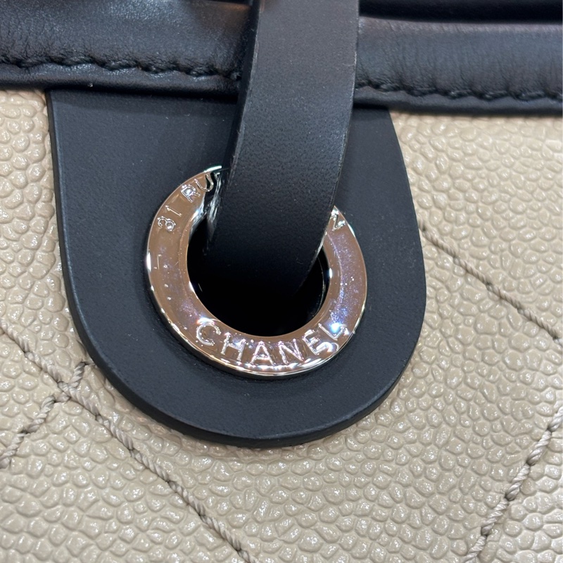 CHANEL TOTE 黑邊奶茶色荔枝皮 縫線菱格 購物包托特包子母包化妝包 BOOKTOTE-23