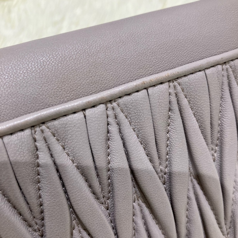 MS0334 繆繆 手拿包 灰色 Miu Miu Clutch 23cm Grey x GHW-21